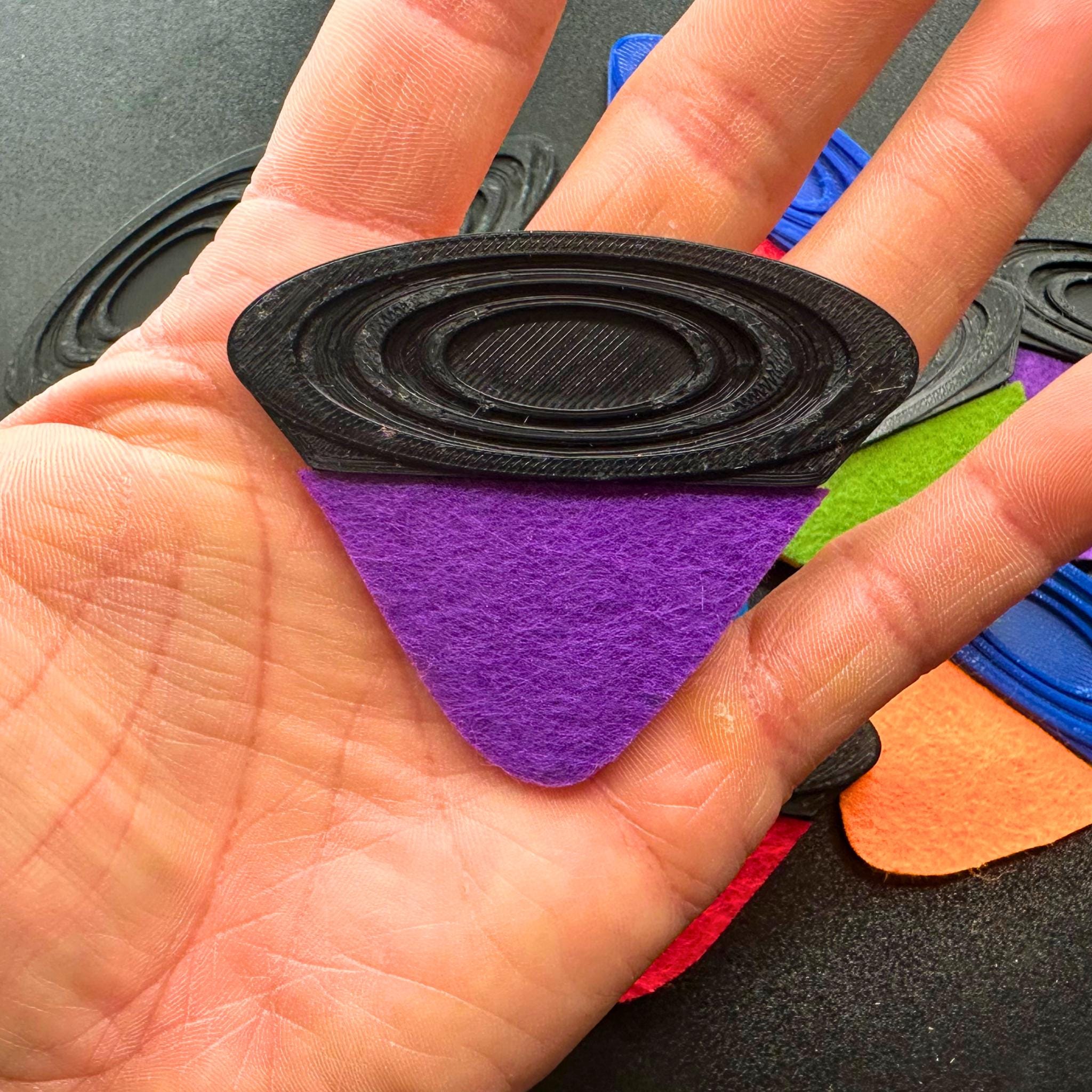 GripAssist Oversized Ukulele Pick