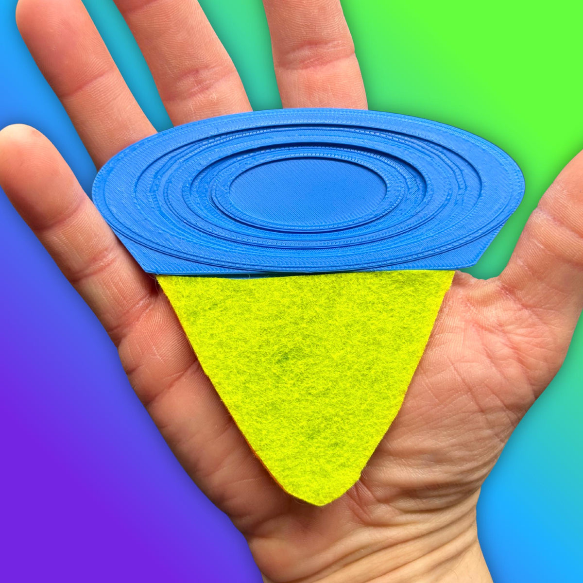 GripAssist XL: Oversized Guitar Pick